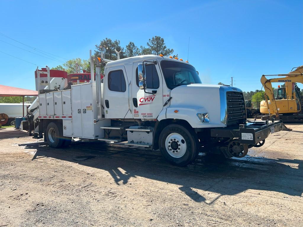 2016 FREIGHTLINER 108SD WELDING TRUCK, 124,925 Miles,  CUMMINS 300, 10 SPEE