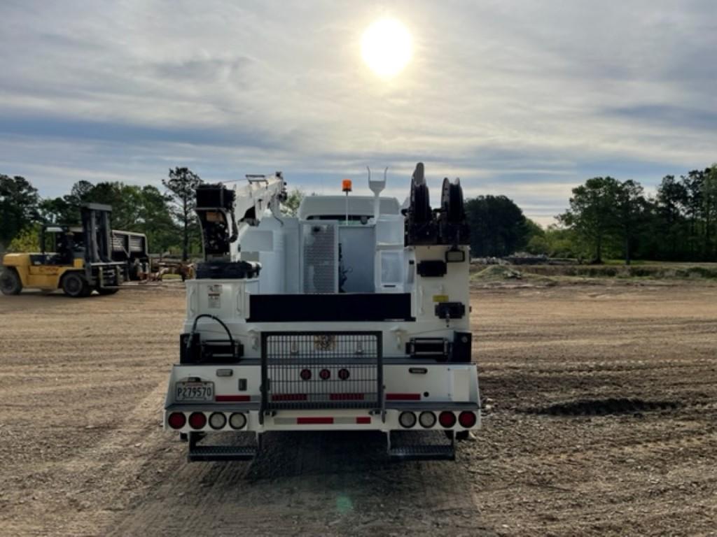 2016 FREIGHTLINER 108SD WELDING TRUCK, Approx 115,000 Miles,  CUMMINS, 8LL,