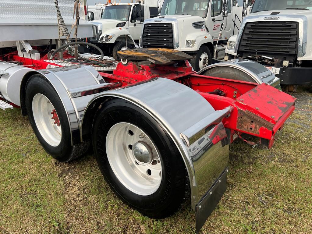 2008 KENWORTH W900 TRUCK TRACTOR, 453,961 Miles-1729 hours on meter  DAY CA