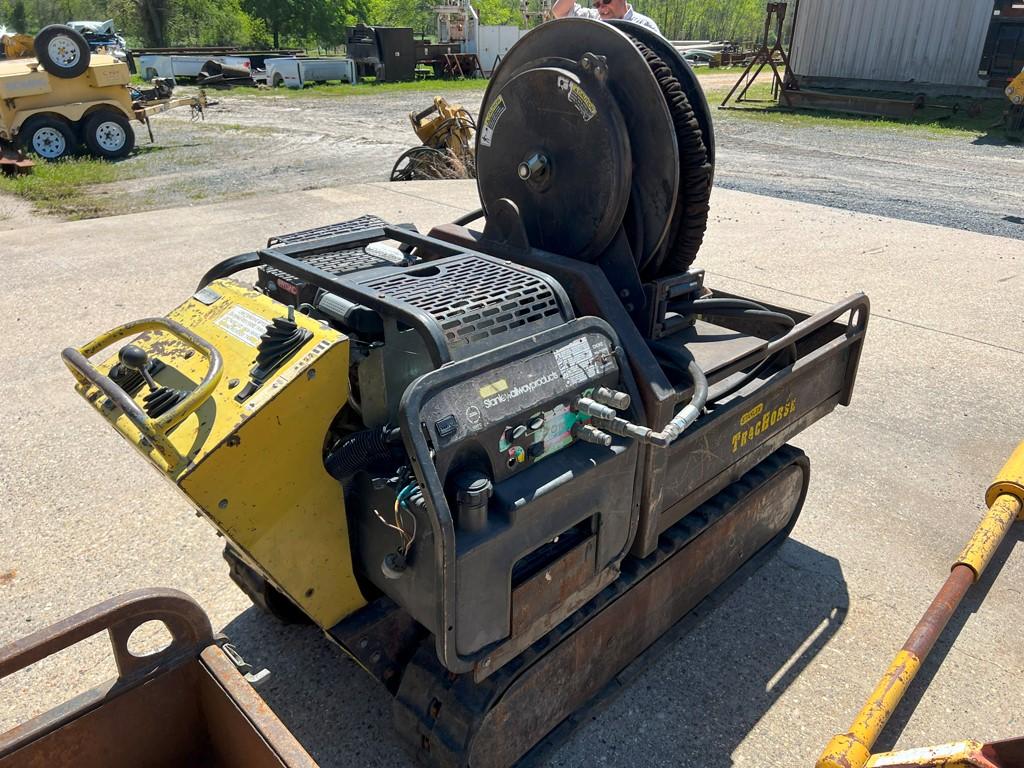 STANLEY TRACKHORSE CART,  HONDA GAS, RUBBER TRACKS, HOSE REEL W/ HOSE,