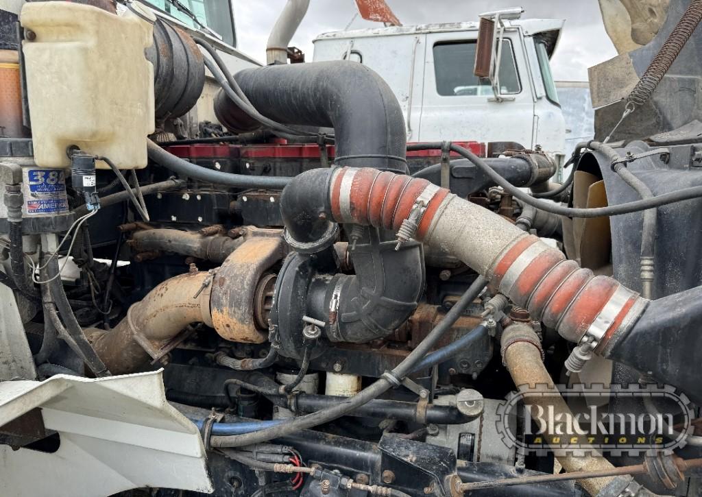 1999 INTERNATIONAL 9400 TRUCK TRACTOR,  DAY CAB, CUMMINS 435, EATON 10-SPEE