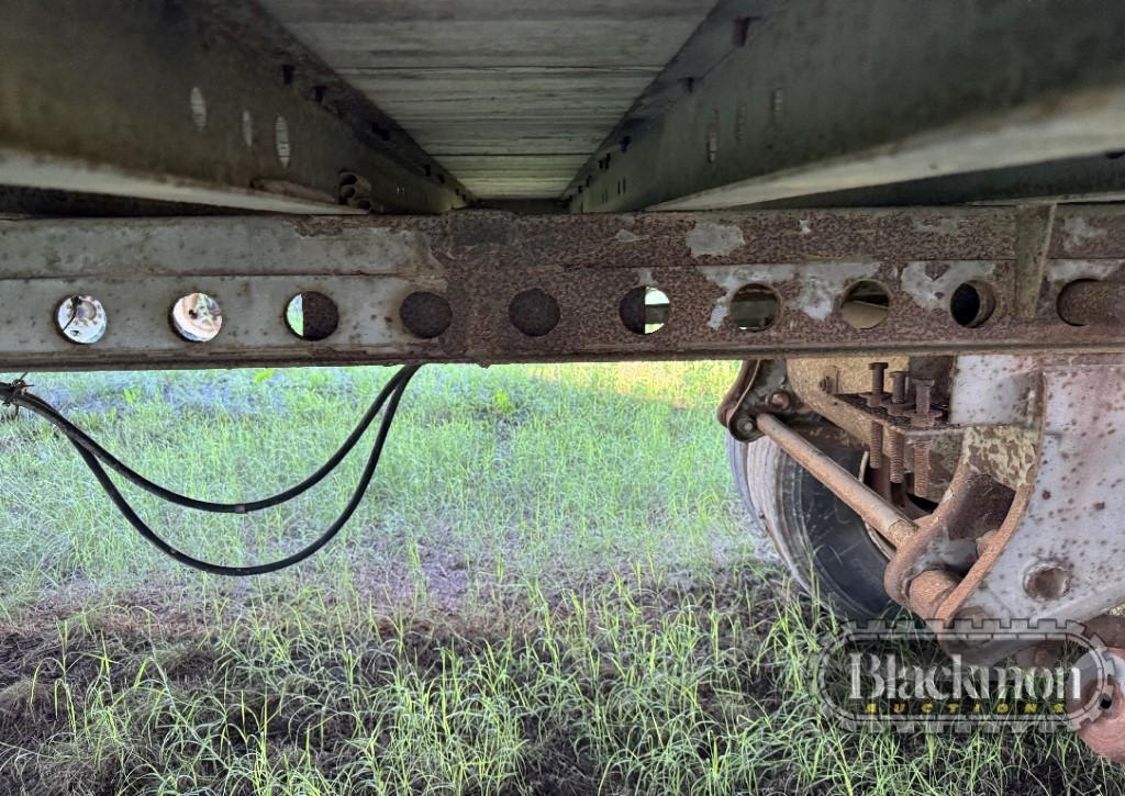 1982 GREAT DANE VAN TRAILER,  45', SLIDING TANDEM AXLES, SPRING RIDE, 24.5