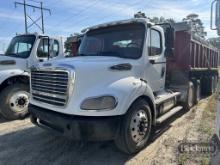 2014 Freightliner M2 Truck Tractor, 490,118 mi, Day Cab, Detroit DD13 Deise