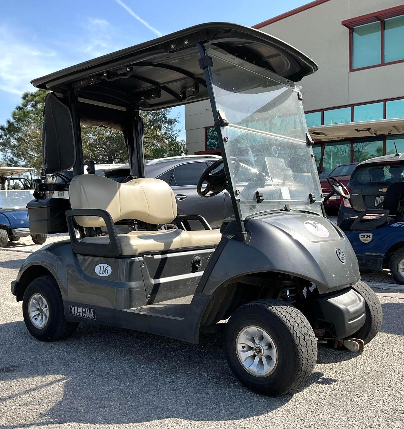 2019 YAMAHA GOLF CART MODEL DR2E19, ELECTRIC, 48VOLTS, BILL OF SALE ONLY , BATTERY CHARGER INCLUD...