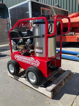 UNUSED 2023 MAGNUM 4000 SERIES GOLD HOT WATER PRESSURE WASHER,DIESEL GAS POWER, ELECTRIC START, A...