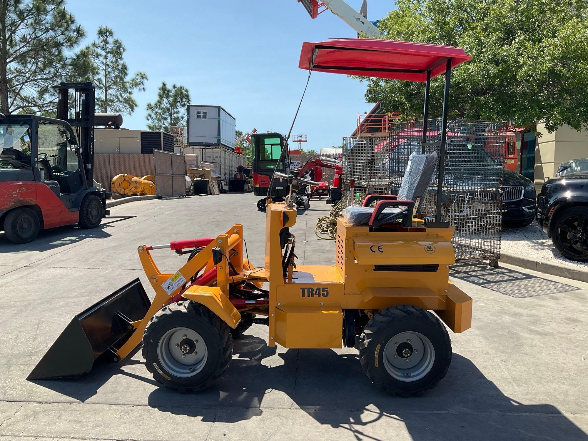 2024 WHEEL LOADER MODEL TR45, GAS POWERED