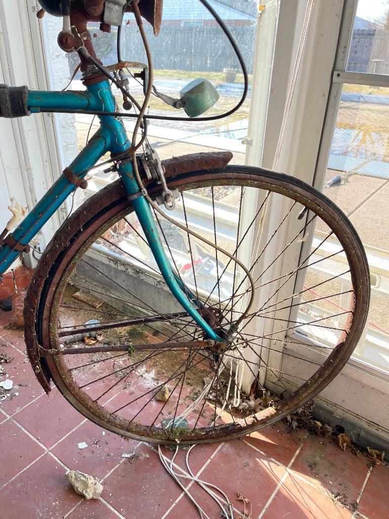 Vintage Bentley Bicycle