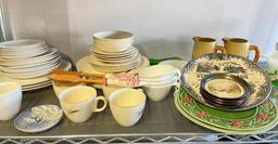 Kitchen Shelf Lot