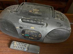 JVC CD Player with Remote