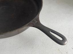 Cast Iron 14" Skillet