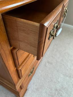 Stanley Oak Dresser with Folding Mirror