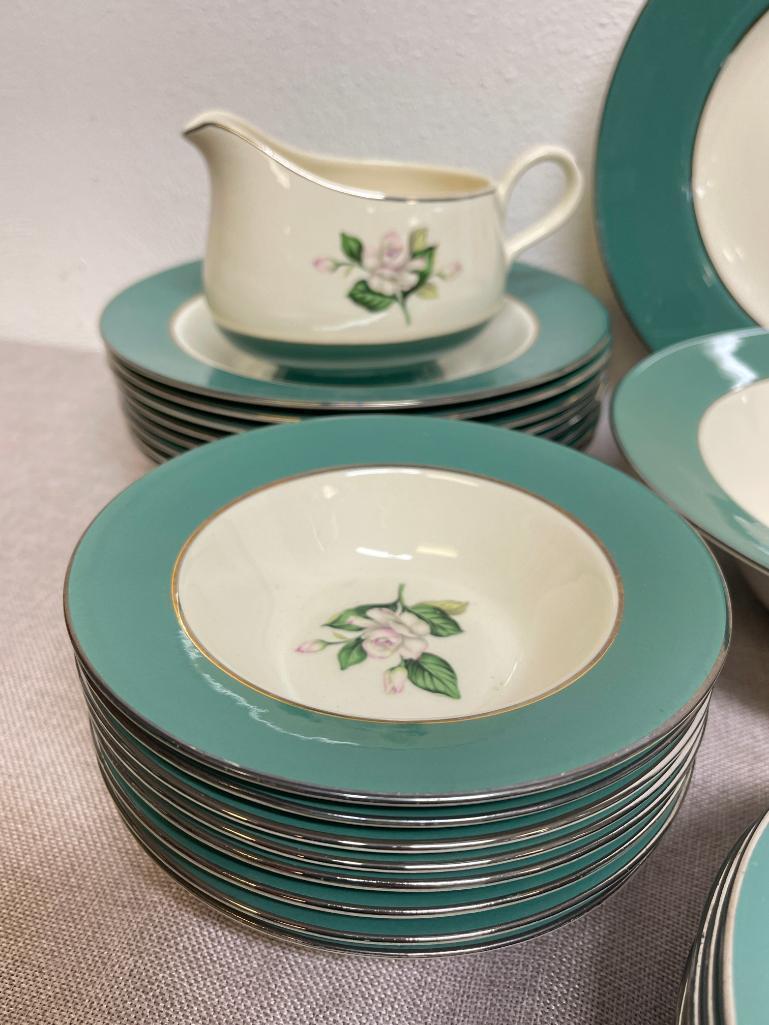 Set of Homer Laughlin Cavilar Dishes