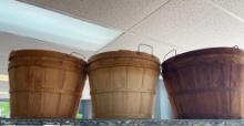 Group of 6 Bushel Baskets