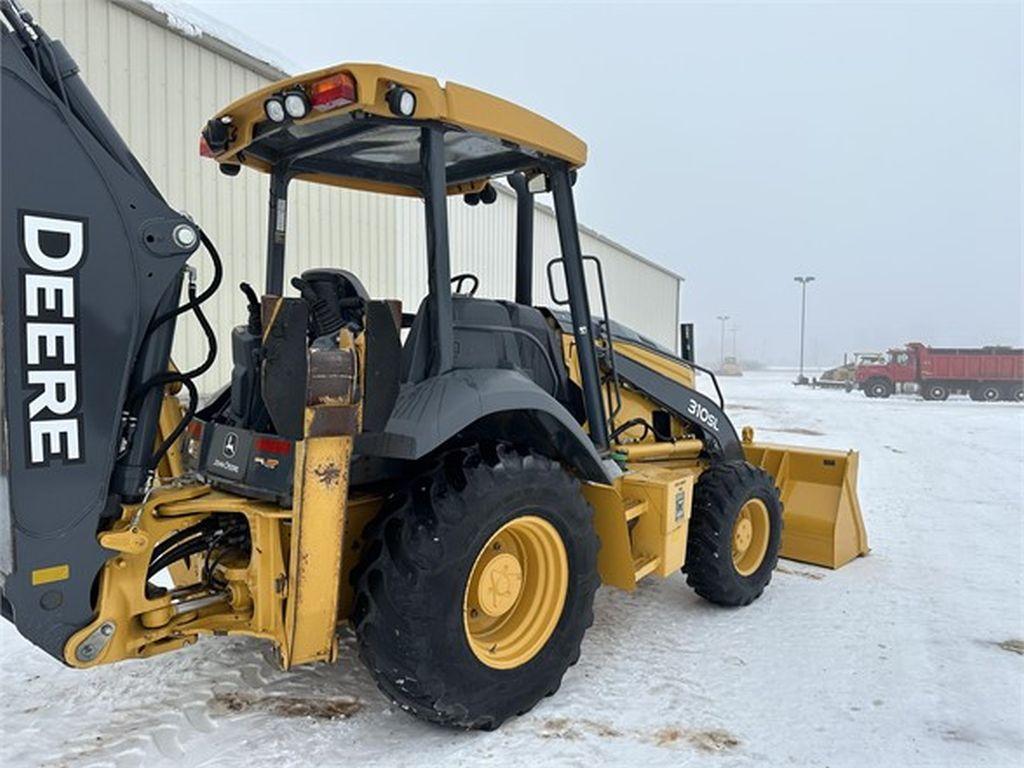 2017 DEERE 310SL