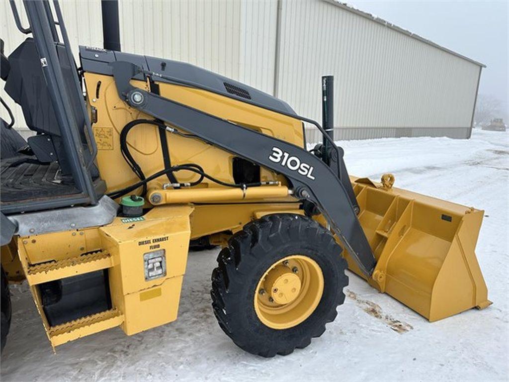 2017 DEERE 310SL