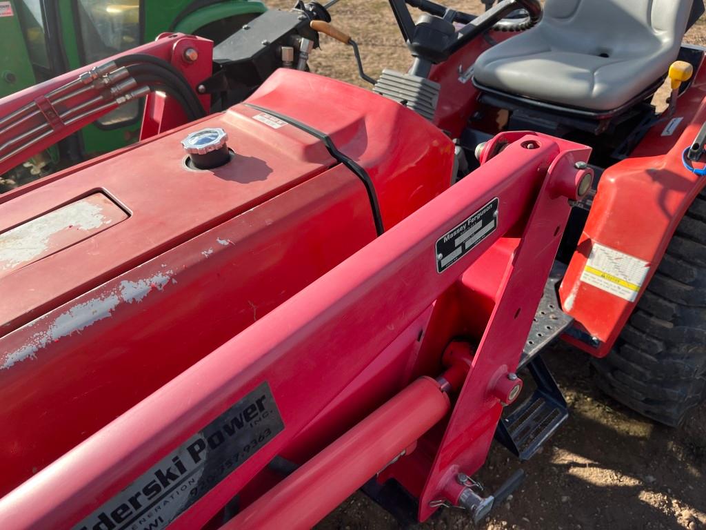 Massey Ferguson 1428V Tractor