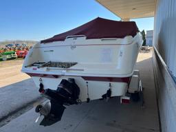 Larson 220SEI Boat