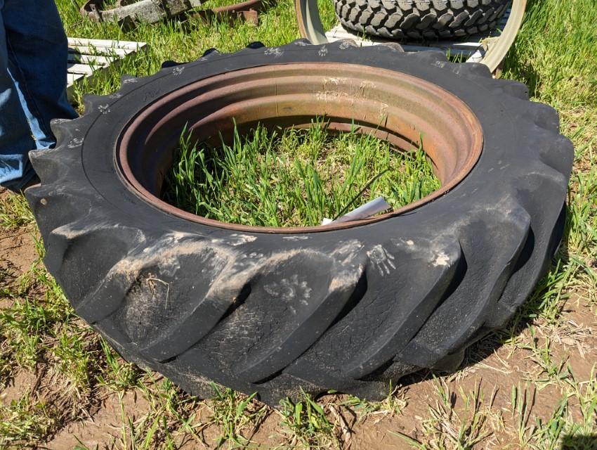 15.5-38 Tire