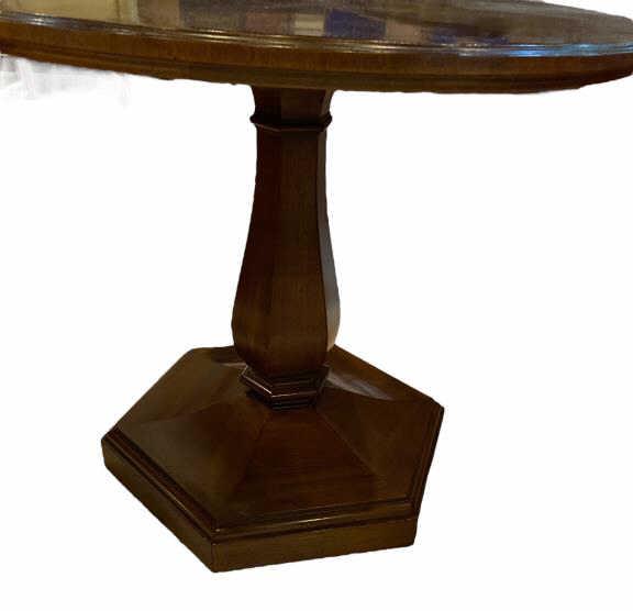 Round Pedestal End Table by Heritage Henredon--