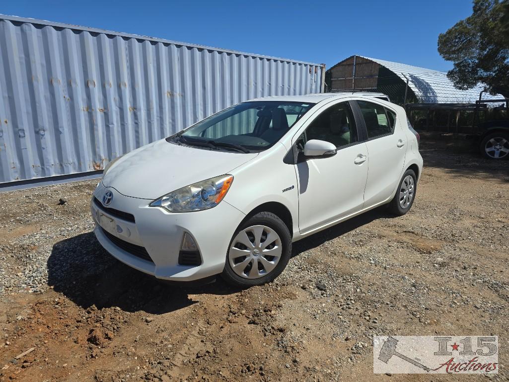 2014 Toyota Prius c