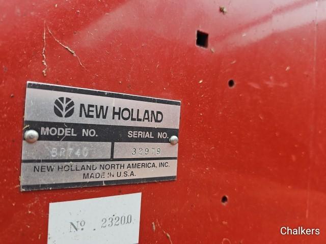 New Holland BR740 Round Baler w/Net