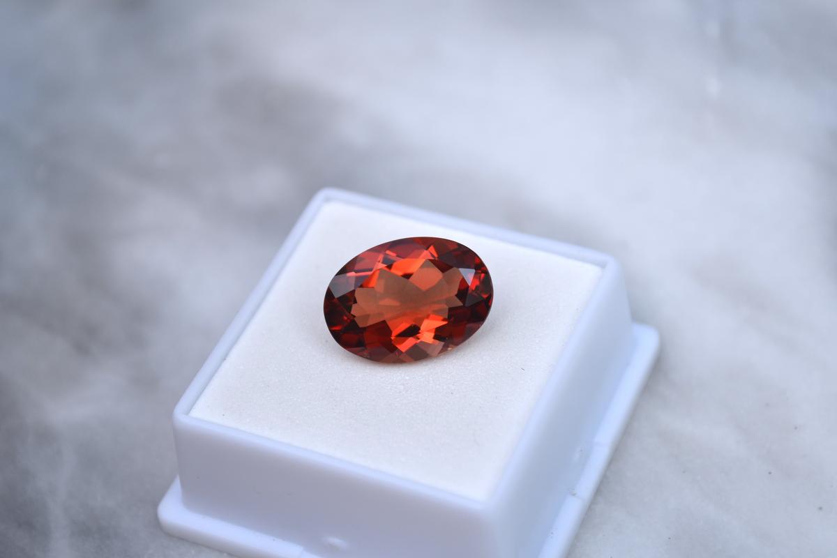 7.72 Carat Oval Cut Oregon Sunstone