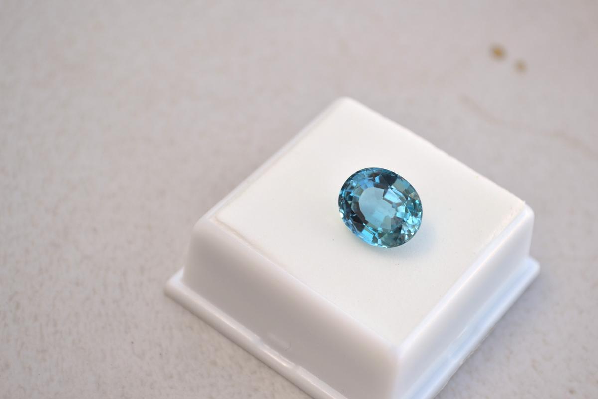 6.25 Carat Antique Oval Cut Swiss Blue Topaz