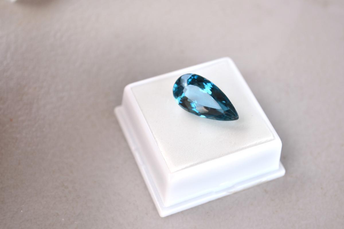 14.60 Carat Pear Cut London Blue Topaz