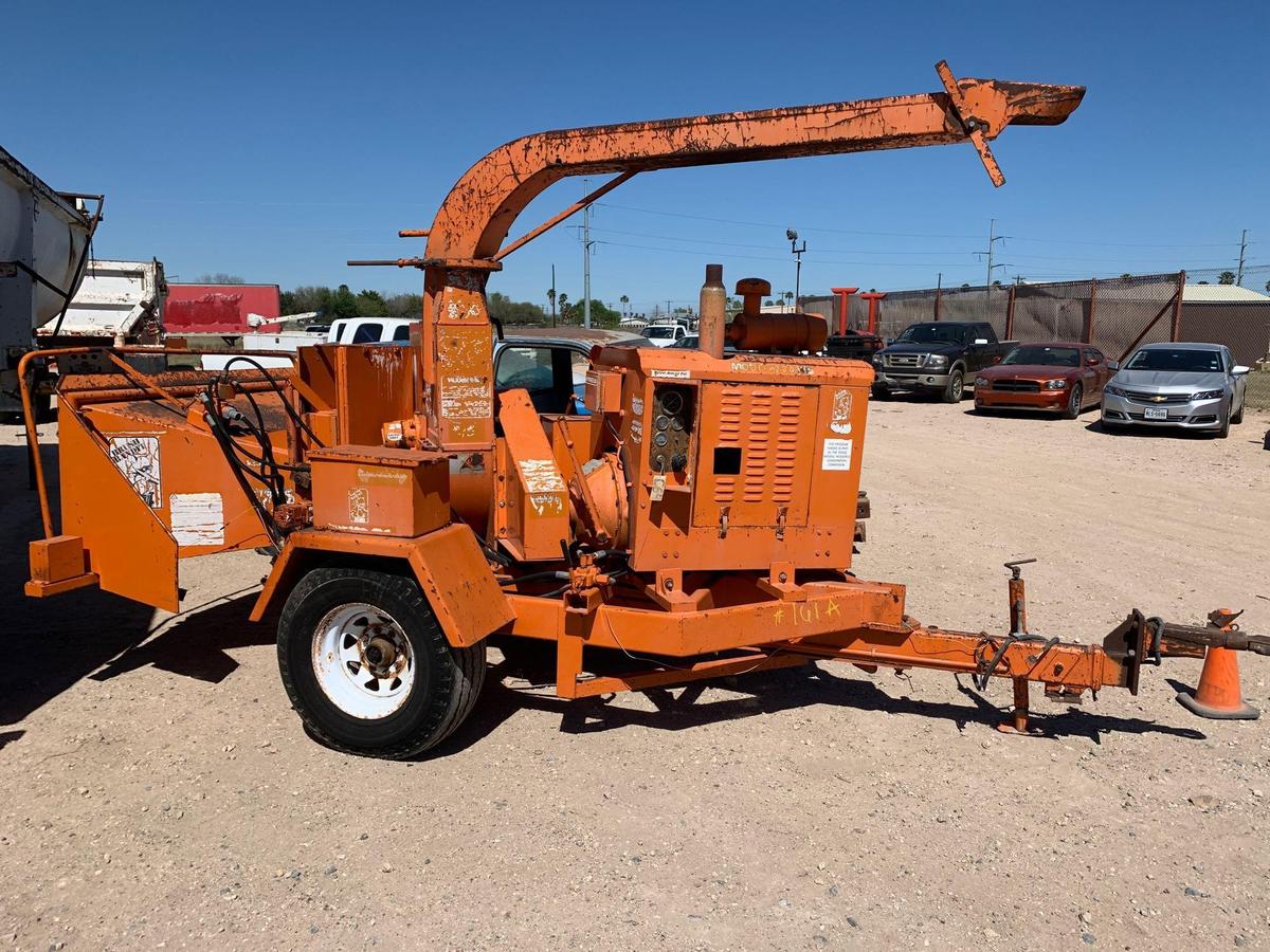 Brush Bandit 250 Chipper 12" Disc Chipper, V-6 Gasoline Engine