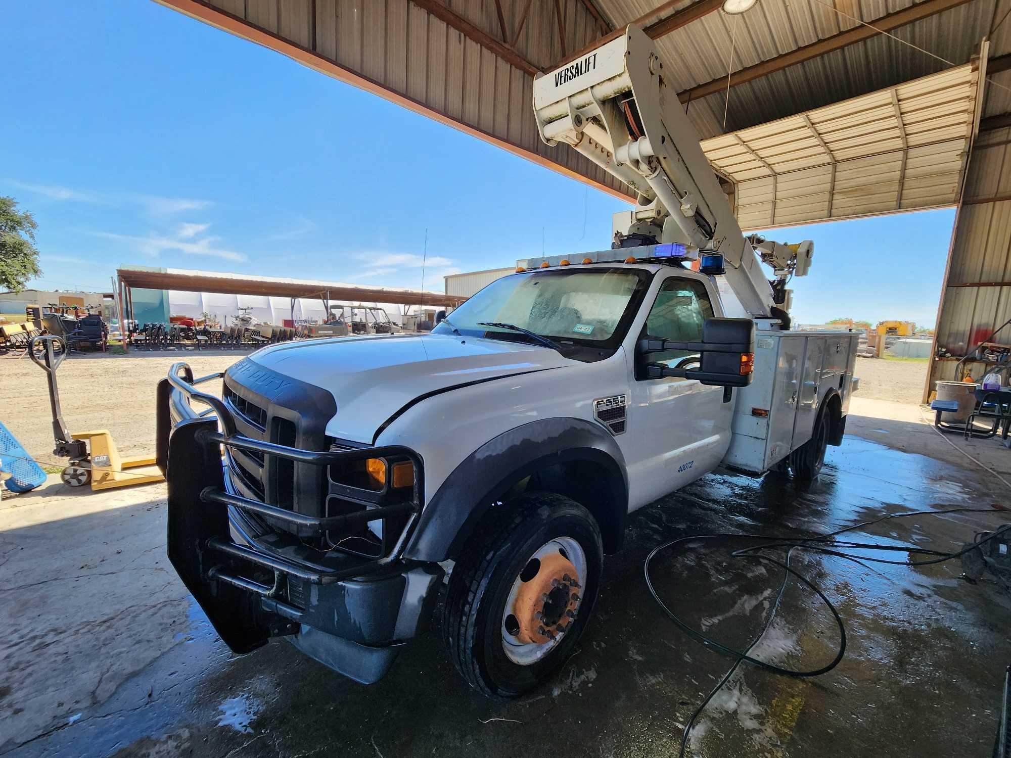 2009 Ford F-550 Truck, VIN # 1FDAF56R59EB12536