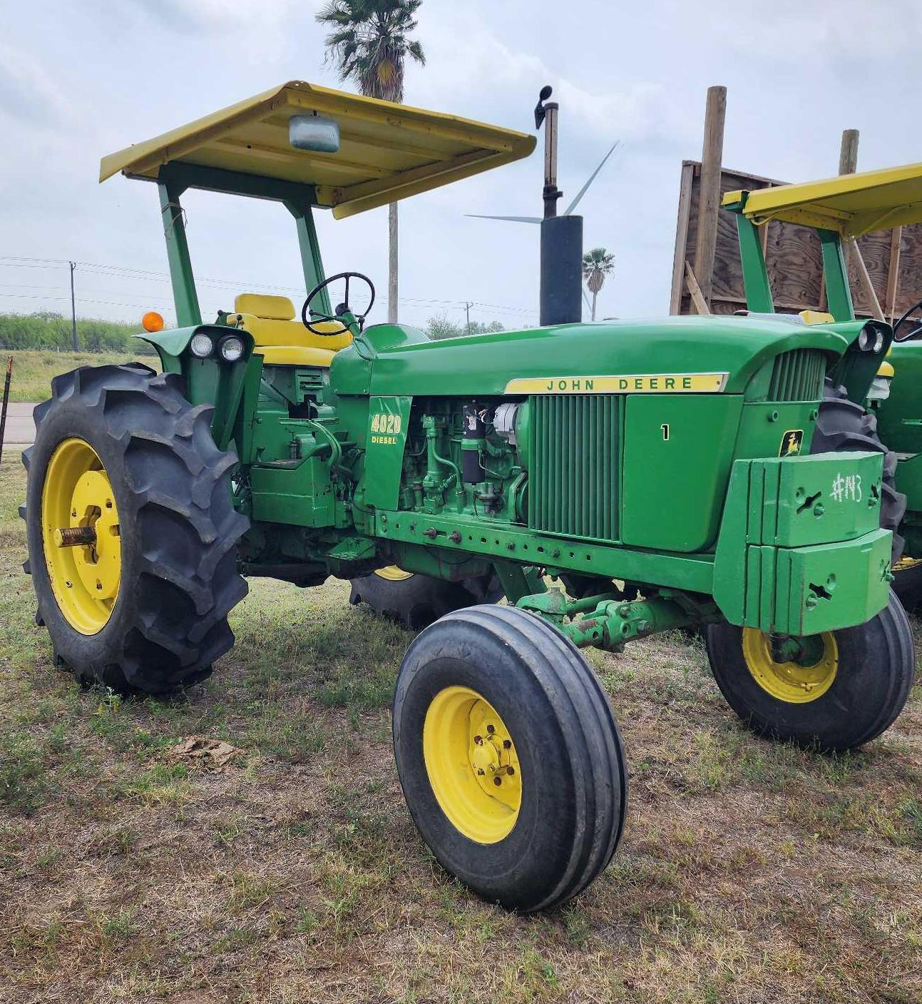 John Deere 4020 2WD Diesel Tractor