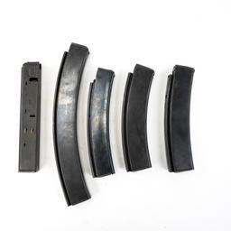 4x Reising Machine Gun Magazine, 1x Uzi Magazine