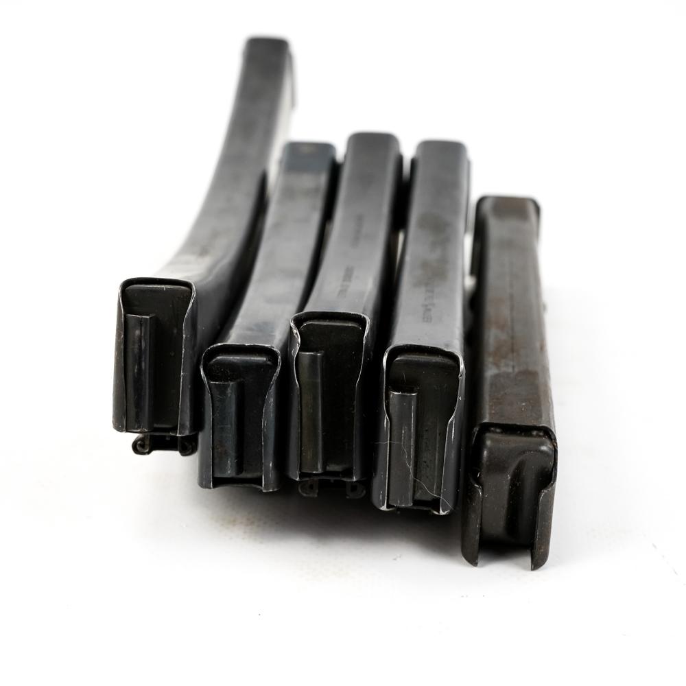 4x Reising Machine Gun Magazine, 1x Uzi Magazine