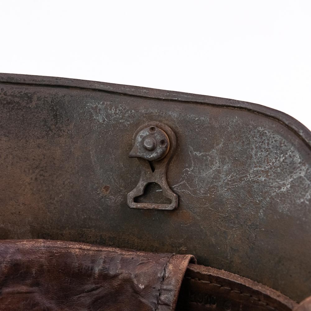 WWI German M-16 Combat Helmet W/ Liner