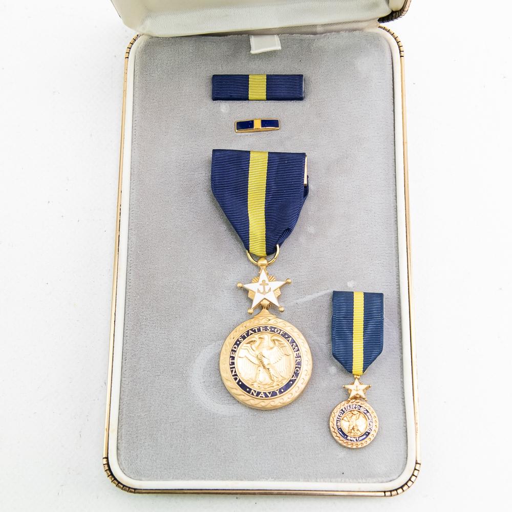 US Navy Coast Guard Cased Medal Lot-Navy Cross DSM