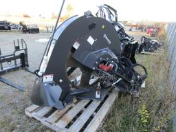 Demo Bradco 24'' Rock Saw