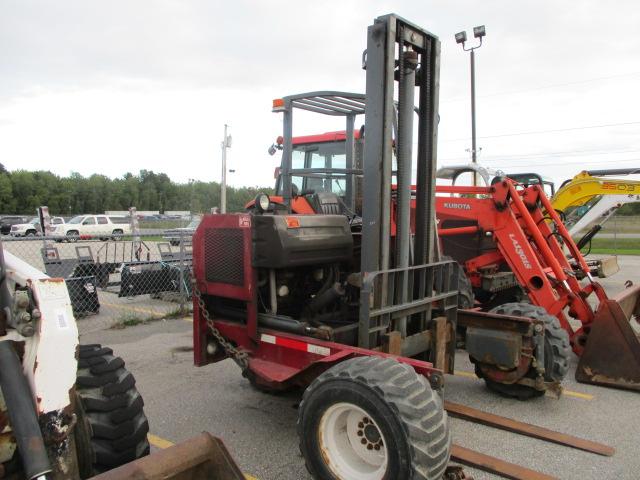 Moffett M5000 Forklift