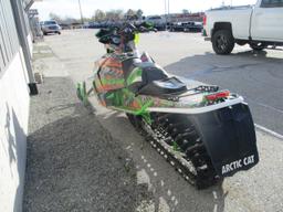 Arctic Cat ProClimb 8000 Snowmobile