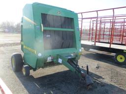 John Deere 566 Round Baler