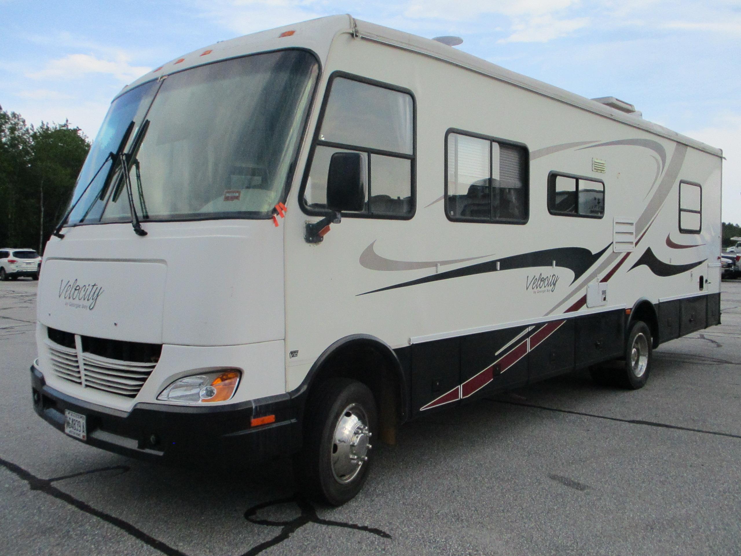 2004 Georgie Boy Velocity RV