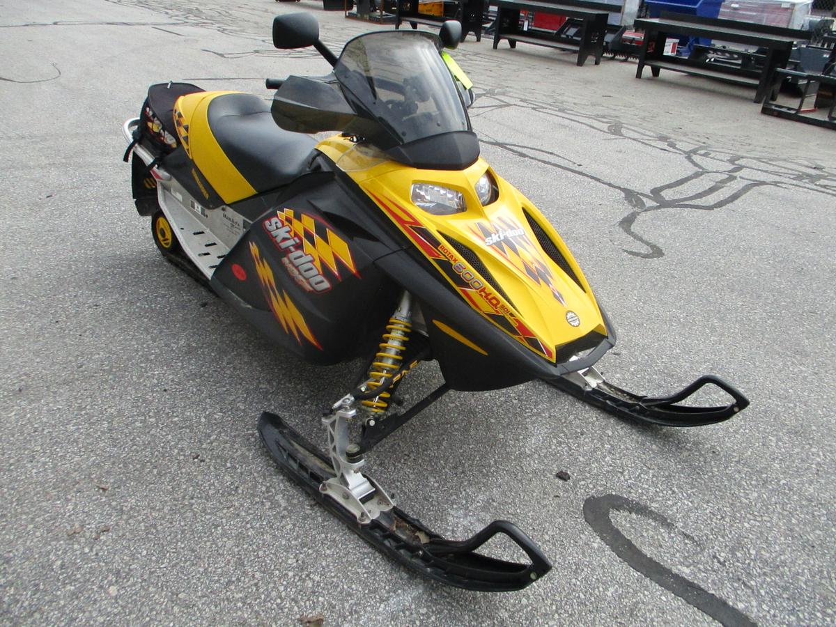 2004 Ski-Doo MXZ Adrenaline 600