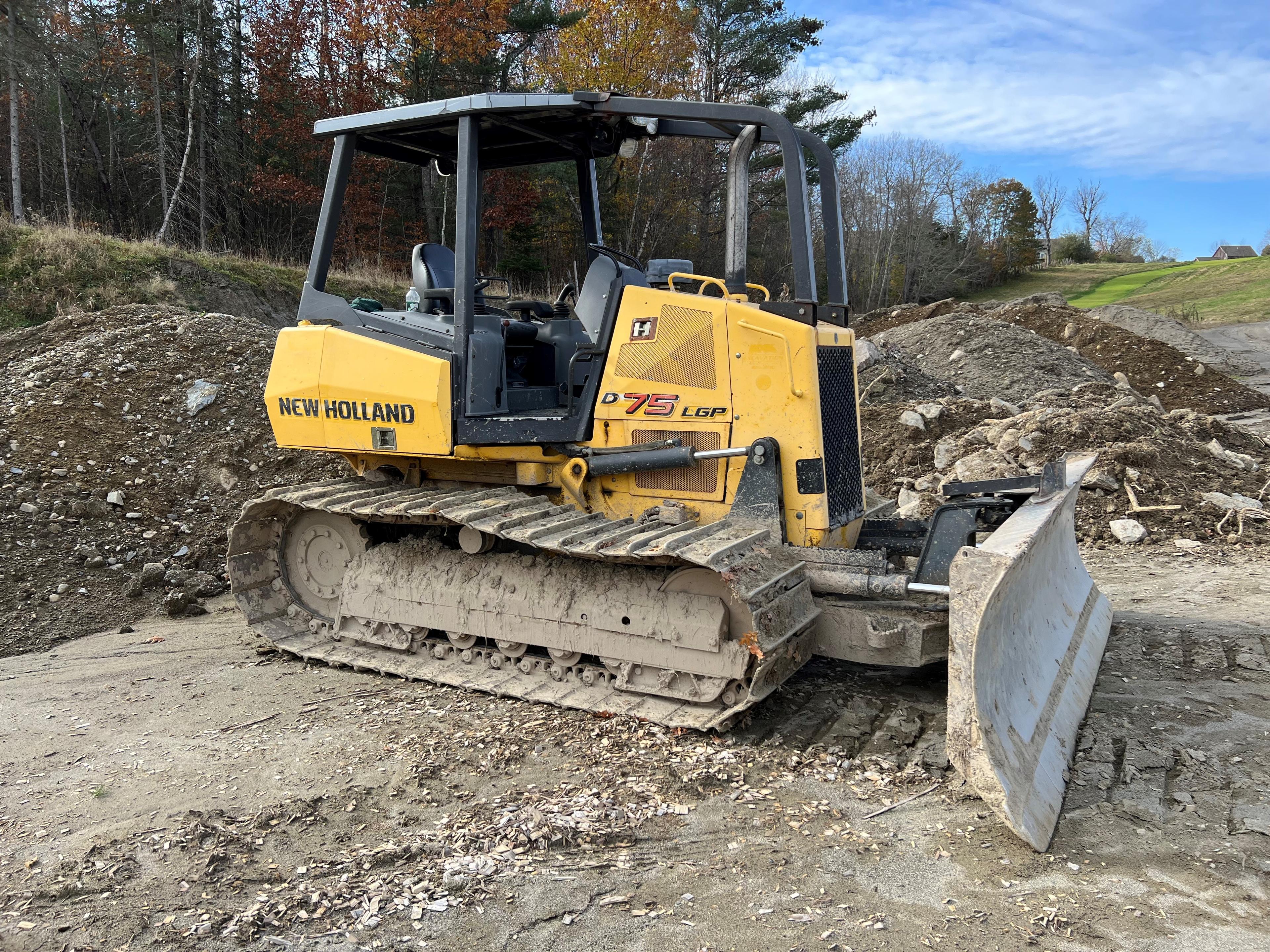 2006 New Holland DC 75 LGP Crawler Dozer