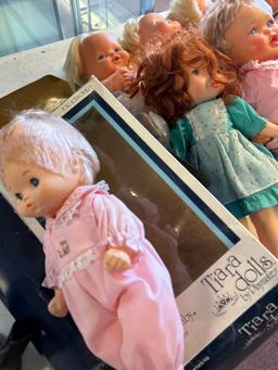 Group of vintage dolls Barbie Ken doll