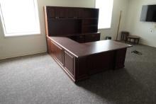 EXECUTIVE OFFICE DESK W/LARGE BOOKSHELF X1