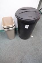 TRASH CAN W/LID