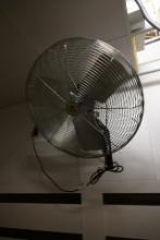 WALL MOUNT SHOP FAN