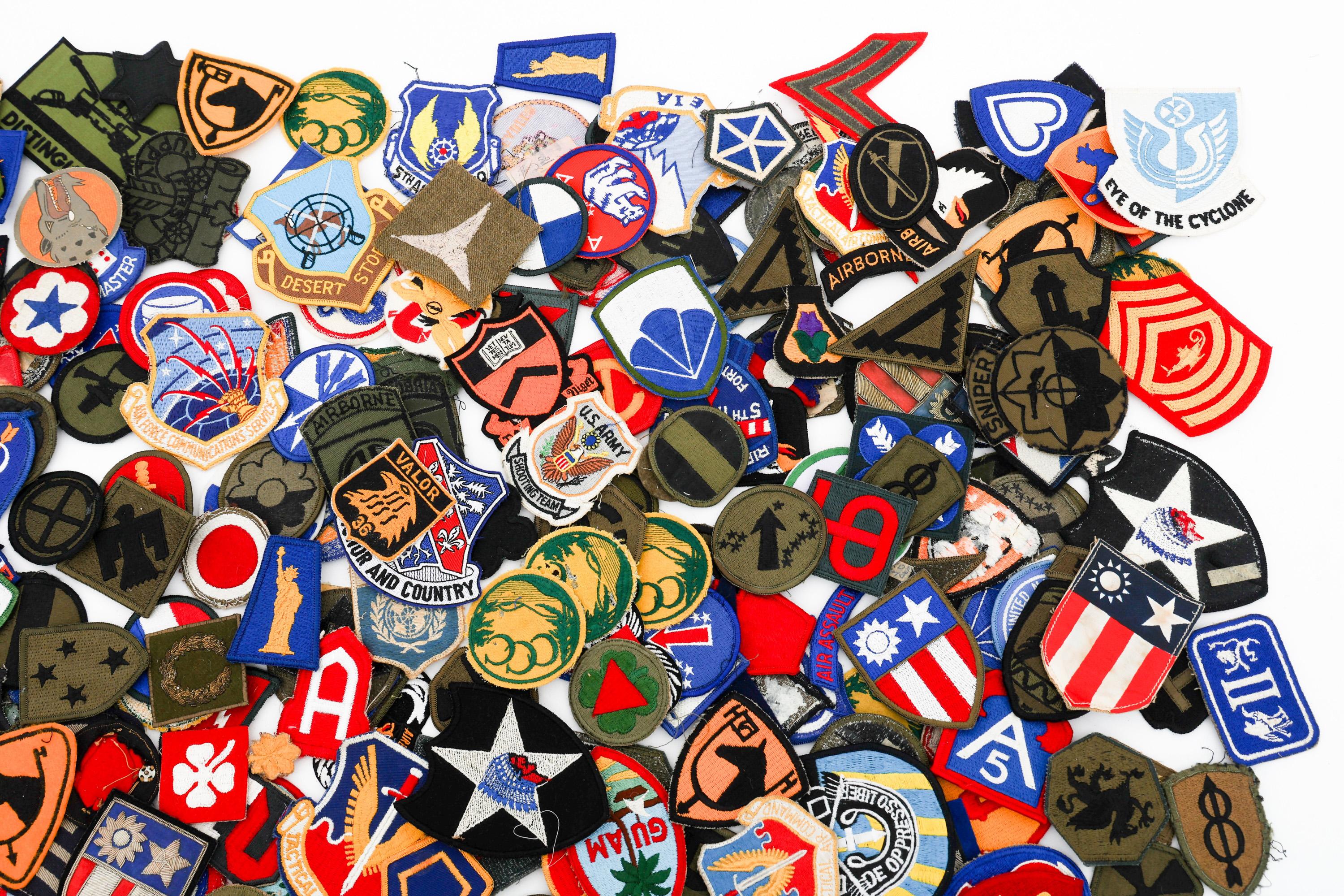 VIETNAM WAR - CURRENT US ARMED FORCES PATCHES