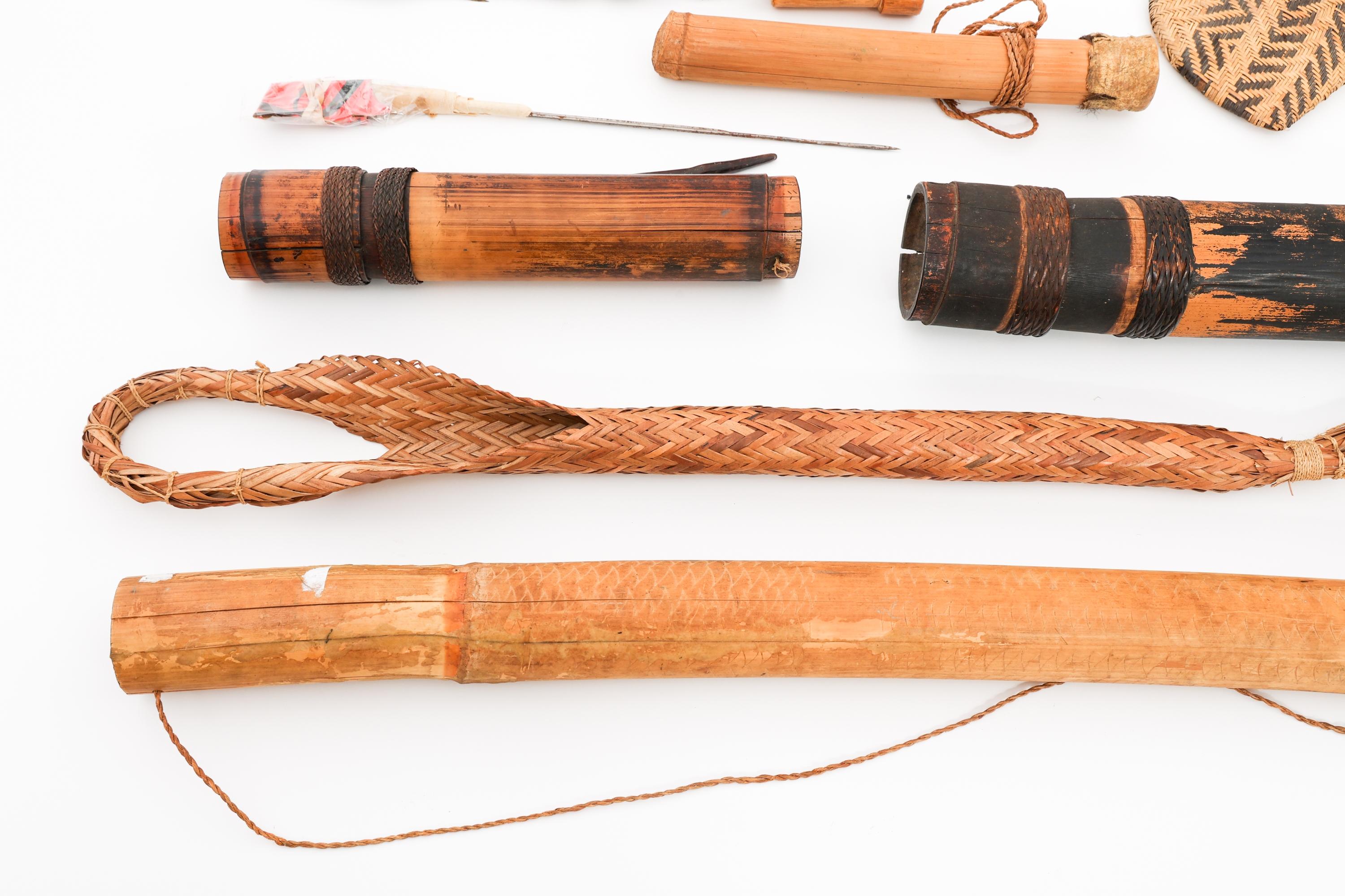 DAYAK TOLOR BLOW DARTS & QUIVER