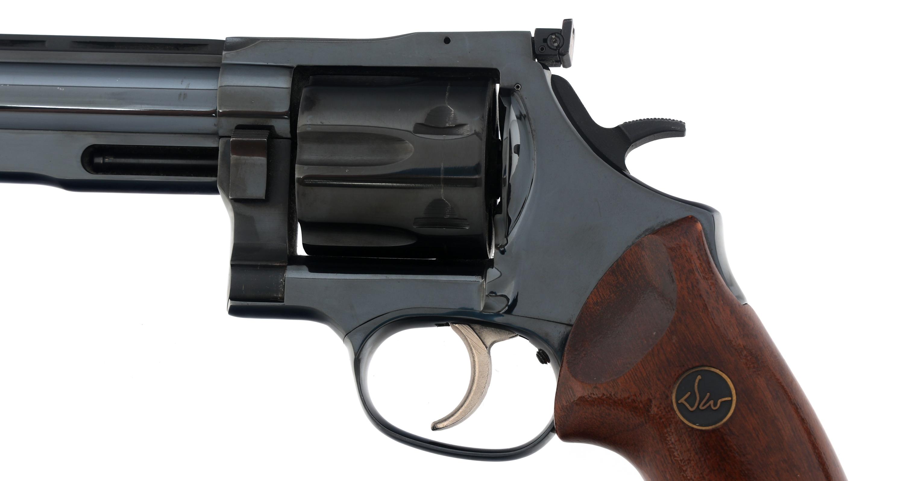 DAN WESSON MODEL 44 .44 MAGNUM CALIBER DA REVOLVER