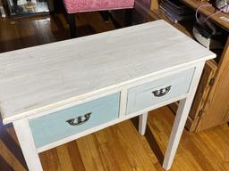 Small desk or table with drawers